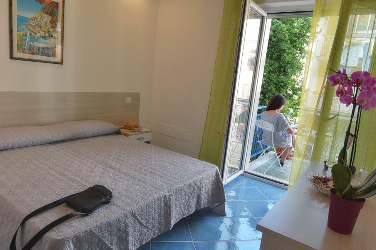 Acquamarine Maiori Amalfi Coast Bed & Breakfast Exterior foto