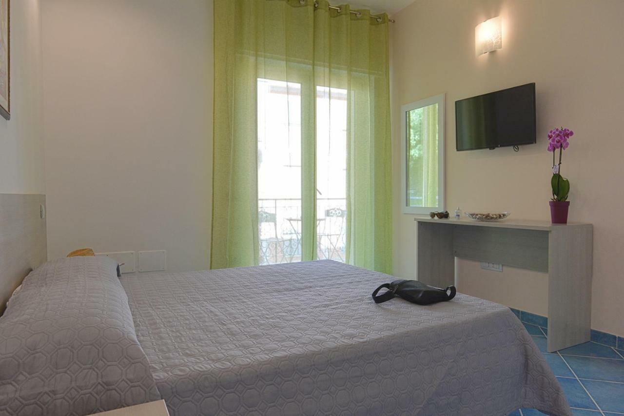 Acquamarine Maiori Amalfi Coast Bed & Breakfast Exterior foto